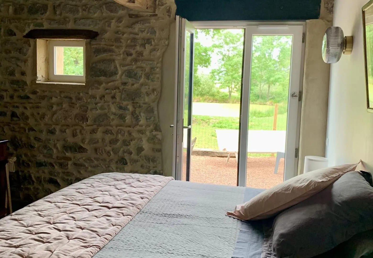 Gasthuis Domaine D'Aromm - Chambres D'Hotes & Gites - Piscine, Etangs & Animaux - Au Calme Ouches