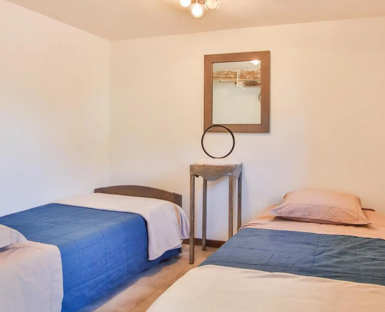 Domaine D'Aromm - Chambres D'Hotes & Gites - Piscine, Etangs & Animaux - Au Calme Ouches