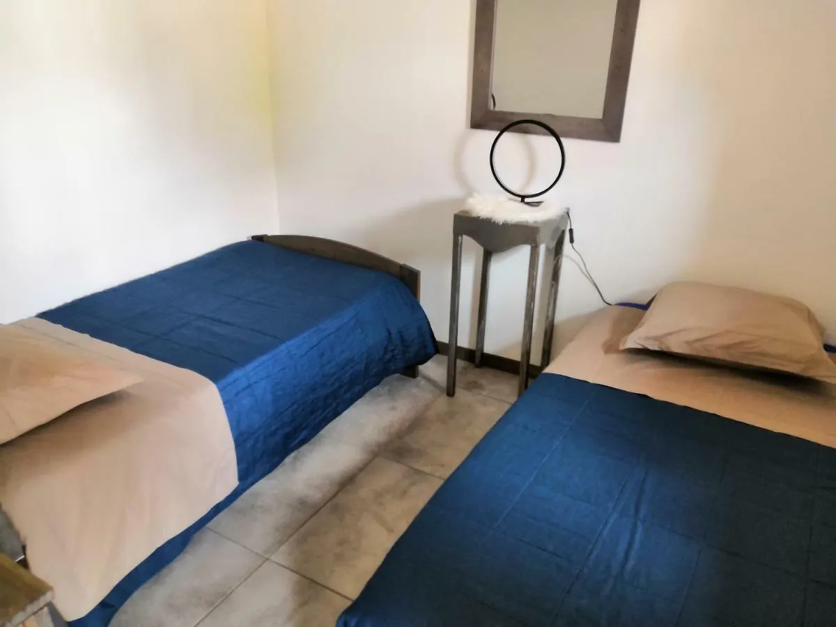 Domaine D'Aromm - Chambres D'Hotes & Gites - Piscine, Etangs & Animaux - Au Calme Ouches Guest house